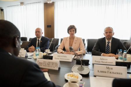 Группа депутатов под руководством Ирины Филатовой провела встречу с послом Намибии