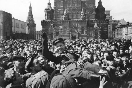 За Родину! За Победу! За нашу Армию и Флот! Патриотический авто-мотопробег в Москве в поддержку Российской Армии и СВО