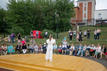 В Иванове состоялся X поэтический вечер «Под открытым небом», посвящённый Дню русского языка