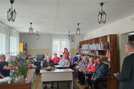 Депутат Госдумы Мария Прусакова посетила Тюменцевский и Баевский районы Алтайского края