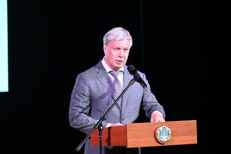 В Ульяновске поздравили врачей с наступающем Днем медицинского работника