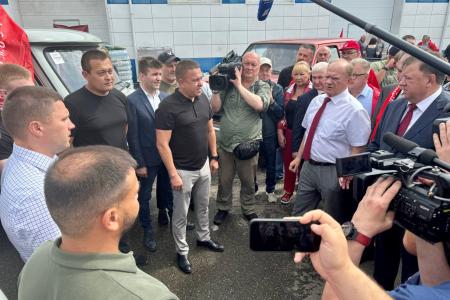 Ульяновские коммунисты отправили гуманитарный конвой на Донбасс