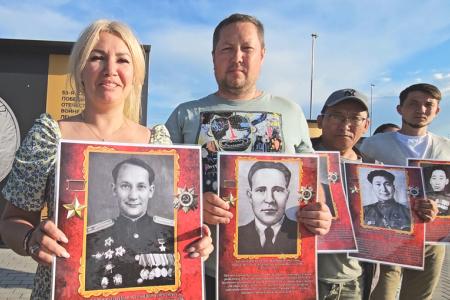 Акция Комсомола Якутии “Помним Героев”