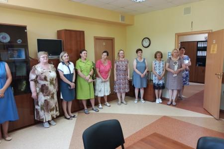 Московская область. Депутат КПРФ Александр Наумов поздравил домодедовских соцработников с Днем семьи, любви и верности