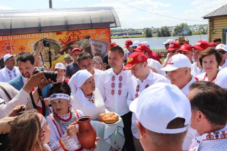 Юрий Афонин на празднике Уяв: Россия должна сохранять советские основы национальной политики