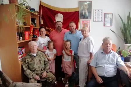 Подмосковные коммунисты СВОих не бросают!
