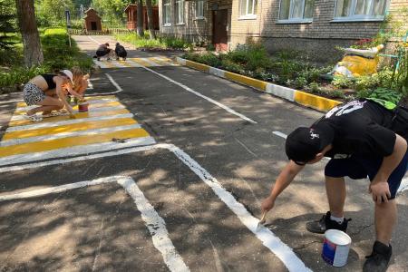 Ежедневная работа подмосковных коммунистов основана на совместном товарищеском труде во благо народа