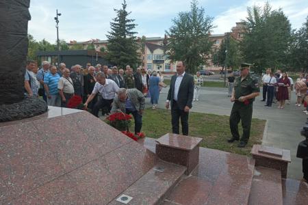 Депутат КПРФ Александр Наумов: Ветераны боевых действий - гордость нашего народа!