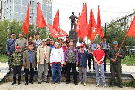 Коммунисты Якутии: «И вновь продолжается бой!»