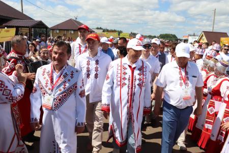 Юрий Афонин на празднике Уяв: Россия должна сохранять советские основы национальной политики