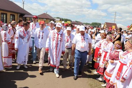 Юрий Афонин на празднике Уяв: Россия должна сохранять советские основы национальной политики