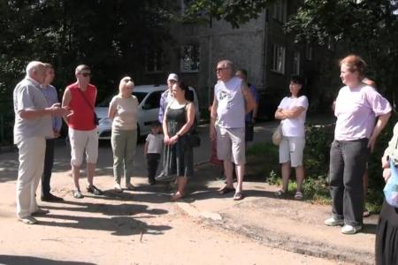 Подмосковные коммунисты ежедневно в рабочем строю