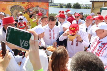 Юрий Афонин на празднике Уяв: Россия должна сохранять советские основы национальной политики