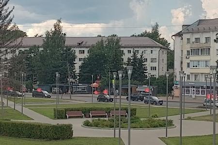 В Великом Новгороде состоялся автопробег КПРФ