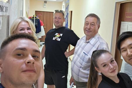 Коммунист, участник специальной военной операции, участник предстоящих выборов Игорь Бугаенко: «Жители родной Якутии, поздравляю вас с национальным праздником!»