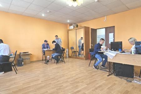 Коммунист, участник специальной военной операции, участник предстоящих выборов Игорь Бугаенко: «Жители родной Якутии, поздравляю вас с национальным праздником!»