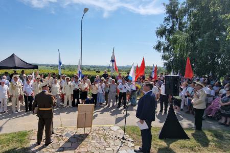 Рязанские коммунисты приняли участие в торжественных мероприятиях, посвященных Дню ВМФ