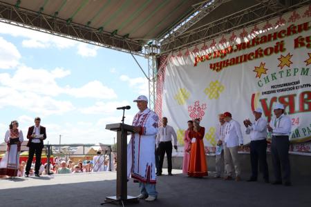 Юрий Афонин на празднике Уяв: Россия должна сохранять советские основы национальной политики