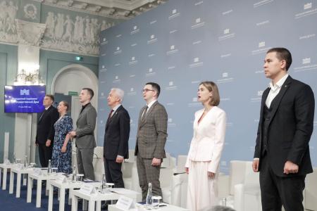 Комсомольцы приняли участие в работе молодежного парламента при Государственной Думе