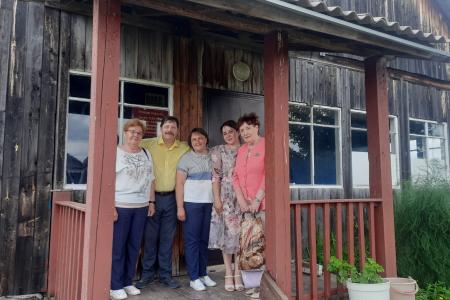 Лидер тюменских коммунистов Тамара Казанцева поздравила село Ермаково Тобольского района с 300-летием