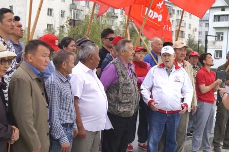 Коммунисты Якутии: «И вновь продолжается бой!»