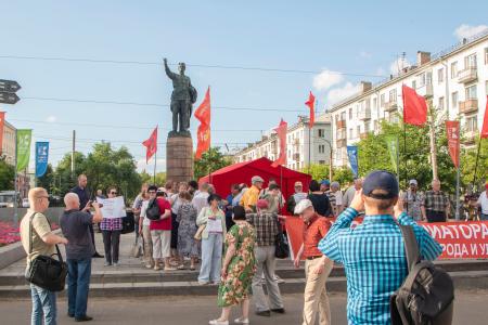 Кировчане против переименований