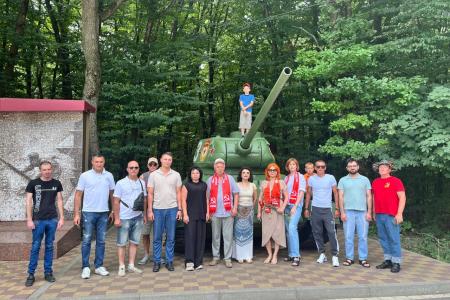 "За Родину, за народ России, за нашу Победу!". Автопробег ставропольских коммунистов