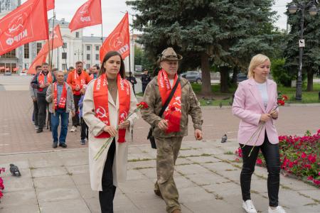 Коммунисты Перми провели автопробег