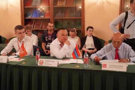 Завершил свою работу Политический Исполком ЦС СКП-КПСС