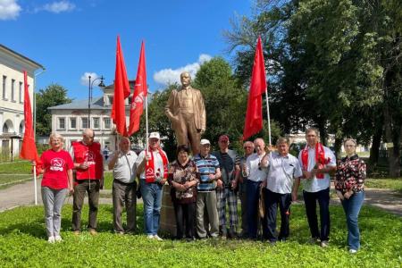 Ярославские коммунисты продолжают серию мероприятий в рамках Всероссийской акции КПРФ «За Родину! За народ России! за Победу!»