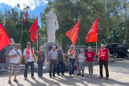 Ярославские коммунисты продолжают серию мероприятий в рамках Всероссийской акции КПРФ «За Родину! За народ России! за Победу!»