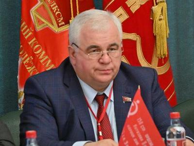 4 июля состоялось заседание Исполкома СКП-КПСС