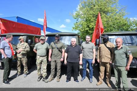 Очередной, 127-й гуманитарный конвой КПРФ отправила на Донбасс