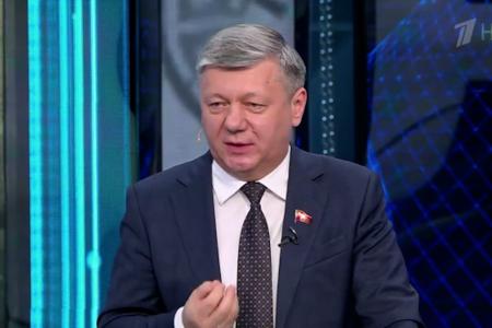 Дмитрий Новиков на Первом канале об “антиглобалисткой партии”, которую в политике Запада разыгрывают Трамп и Орбан