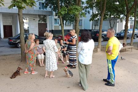 Подмосковные коммунисты: Вперед, к Победе!