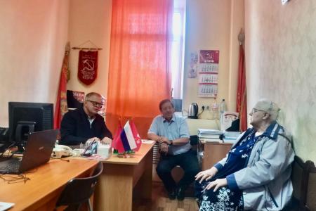 Руководитель фракции КПРФ в Мособлдуме Александр Наумов провел прием граждан в Кашире