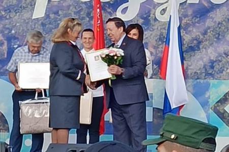 Руководитель фракции КПРФ в Мособлдуме Александр Наумов: Железнодорожники своим трудом динамично развивают экономику страны