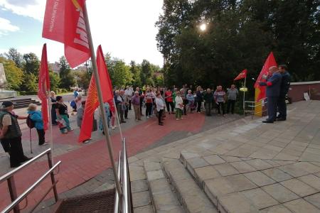 Подмосковные коммунисты: Только к Победе! Только вперед!
