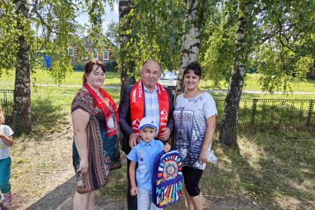 Сергей Гаврилов: «Помогаем белгородским ребятам собраться в школу»