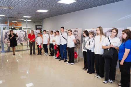 Нижегородская область. Депутат КПРФ Роман Кабешев принял участие в празднике «До свидания, лето! Здравствуй, школа!»