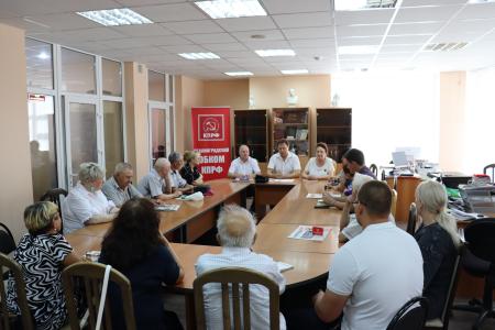 Продолжается рабочий визит Н.В. Арефьева на Сталинградской земле