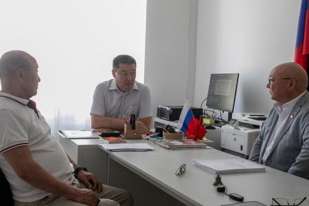 Калмыкия: встречи с избирателями в Ики-Бурульском районе