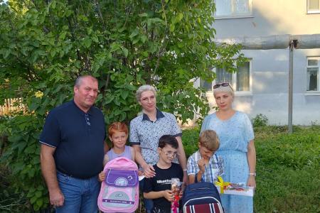 Акция "Соберем ребенка в школу" в Рязанской области