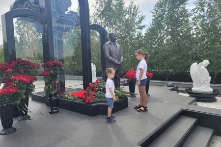 Прошло 6 лет со дня гибели легендарного первого главы ДНР А.В. Захарченко