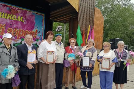 Забайкальский край. КПРФ в Нерчинске поблагодарили за многолетний вклад в благоустройство города