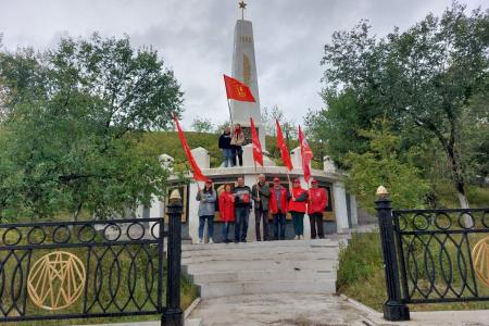 Коммунисты Забайкалья провели автопробег в поддержку освободительной миссии СВО