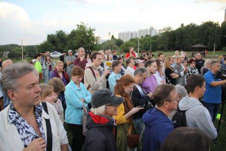 Москва. Строгино: нет дороге через парк Москворецкий!