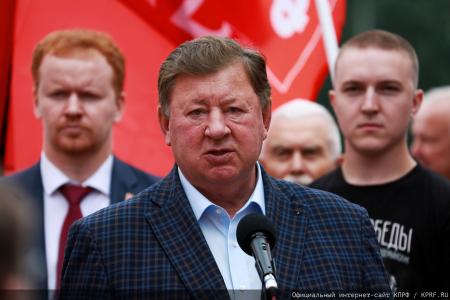 «Объединиться, чтобы победить  фашизм!» Патриотическая акция прошла в Москве