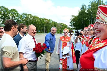 В ходе визита в Орловскую область Г.А. Зюганов посетил центр селекции и семеноводства