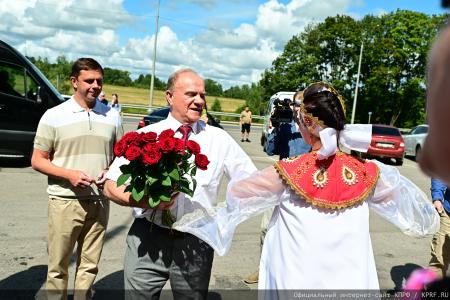 В ходе визита в Орловскую область Г.А. Зюганов посетил центр селекции и семеноводства
